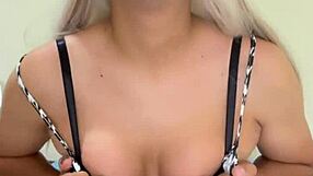 deliciosa transexual con pene rico y tetas pequeñas ready to play.