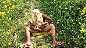 Desi Teen Fucks Outdoors In Hindi Public Spot