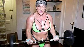 i'm so horny after this intense milf workout damn