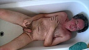 i'm stroking hard watching this cum explosion