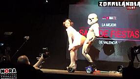 Brunette Big Ass Tits Blowjob in Star War-Ass