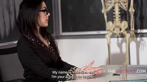 hey italian teacher, wanna freeuse valentina nappi before sats?