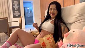 Neighbor babe lured for movie turns into hard pussy pounding and facial
