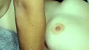 alt redhead babe suck my cock then take missionary pounding?