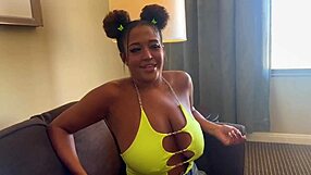 Girlfriend sneaks wild fuck with best friend during boyfriend phone call