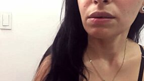 i fuck my stepmom while no one's home 😈💦