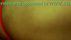 ebony babe spreads her thick ass and curves up close