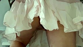 look at mommy's fat hairy pussy