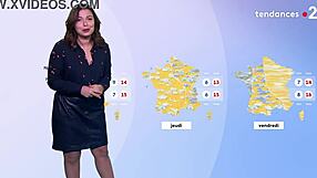 Anais Baydemir in Leather Skirt Presents Sexy Weather