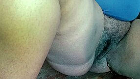 Does neighbor barber shave married bbw's fat pussy while hubby's away?