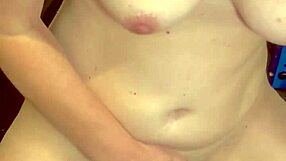 I can't stop toying my big pussy in this public gym spot