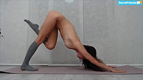 Sweat-Drenched Gina Gerson Stretches Flexible Body, Moans In Close-Up Pussy Workout For Secretfriends