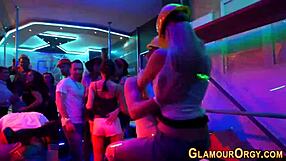 glamour skanks shower bang rods in public orgy fingering riding hard