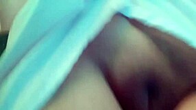 ฉันอยากให้เพื่อนบ้านดูชักหีกลางแจ้งแบบนักศึกษาหื่น18+