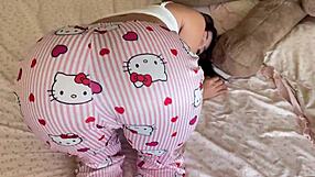 hey, my girlfriend left me alone with her submissive curvy stepsister