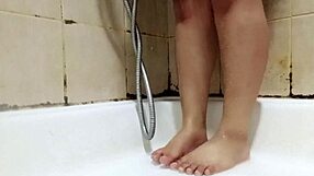 Feet lovers crave this chubby Asian's barefoot fetish tease!