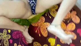 จันวีภาบีชวนแฟนหนุ่มมาเย็ดร้อนๆในห้องนอน