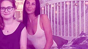 hey babe ever seen two shaved german lesbians kiss clit squirt with toys