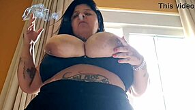 im bbw smokin with my huge tits out motel window mary jhuana...