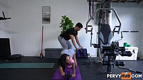 wanna see me workout with zane while kona jade takes his cock?