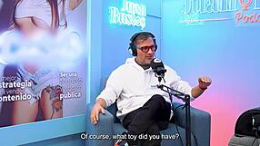 damn lylapeach hits 21 orgasms squirting on that fuckmachine podcast!