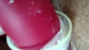 AmysExxxJuguetona grabs vibrator fucks pussy horny first