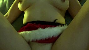 Hermana, ¿por qué terminamos navidad follando tu coño mojado en pov creampie con tetas grandes?