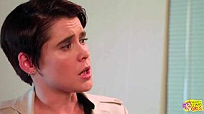 lesbians ditch argument for steamy group fuck!