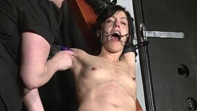 I endure elise graves' brutal whipping painslut torment