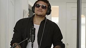 Victor ray ravages linda lan scarlett alexis in wild asian ffm sofa threesome