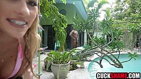 Husband Watches Wife Pounded by Vacation BBC