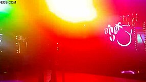 hey girl 😍 18yo latina teen shaking that ass on the desk table dance 🔥💃