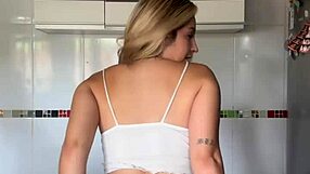 Blonde amateur shakes big ass nipples pierced softcore solo