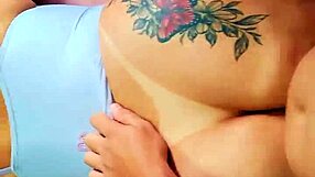 he pounds her wet pussy before cuck arrives for creampie cleanup