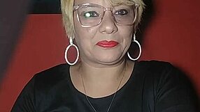 hey that sensitive lesbian gave the taxi driver some flirty comments on the ride 🚕😉