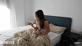 Teen blasts cum between stepsister's juicy ass buns