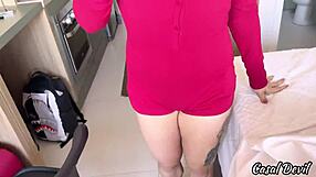 Redhead slut calls hotel janitor to room for ass shaking feet worship while boyfriend shops!