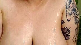 wanna see these big natural tits bounce while i shower and play???