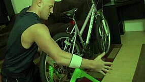 damn this ghetto shaved pussy bitch sucks cock like she owns it