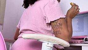 Curvy Ebony Babe Eats Works and Farts Her Huge Ass!