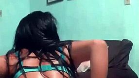i spot this big ass ebony insta puta shaking her curves online