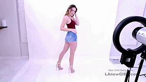 brunette stunner aces high-fashion modeling audition