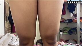 Colombian bride puta shakes juicy fat ass and natural tits homemade