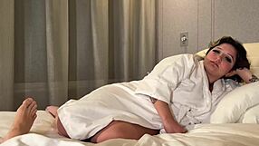 curvy latina step-sis gets happy ending massage casting