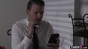 Exotic Spider Bite Awakens Ebony Milf Housewife Cravings