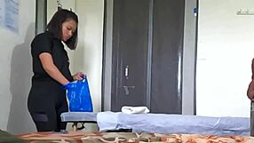 i accidentally flashed my dick at thai massage girl she loved it