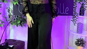 giulia shock dances in 20 den nylons heels at club teacher roleplay