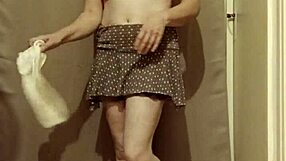 i'm this french schoolgirl slave milf craving your humiliation