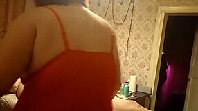 Chubby Brothel Boss Gives Mature Cock Massage Blowjob