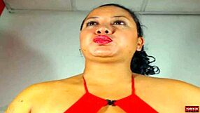 WATCH THIS LATINA'S BOOBS BOUNCE ON LIVE WEBCAM!